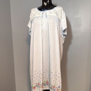 Elegant Floral Blue & White Nightgown
